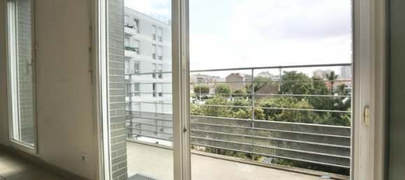 1 bedroom Apartment in Rosny-sous-Bois, France No. 357098 2
