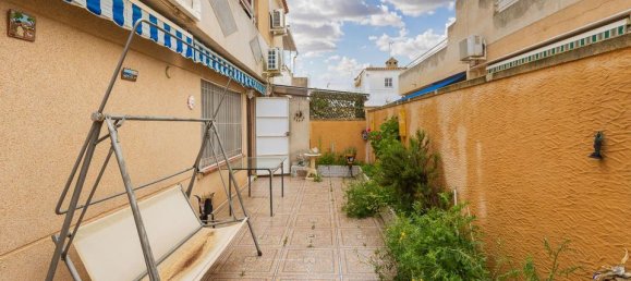 Adosado de 4 dormitorios en Torrevieja, Spain No. 186441 3