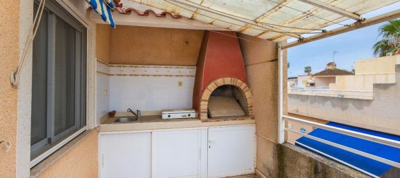 Adosado de 4 dormitorios en Torrevieja, Spain No. 186441 6