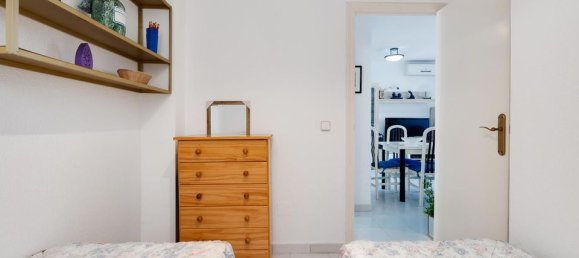 Adosado de 4 dormitorios en Torrevieja, Spain No. 186441 17