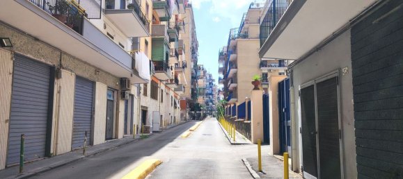 Apartamento T4 em Portici, Italy N.º 347470 10