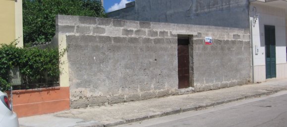 270m² Land in Sogliano Cavour, Italy No. 138223 2