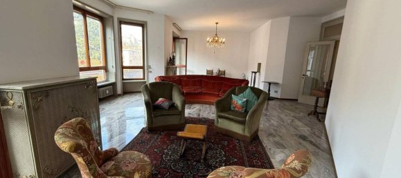 7 rooms Apartment in Bergamo, Italy No. 42605 4