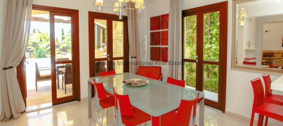 3 bedrooms Villa in Aphrodite Hills, Cyprus No. 929 16