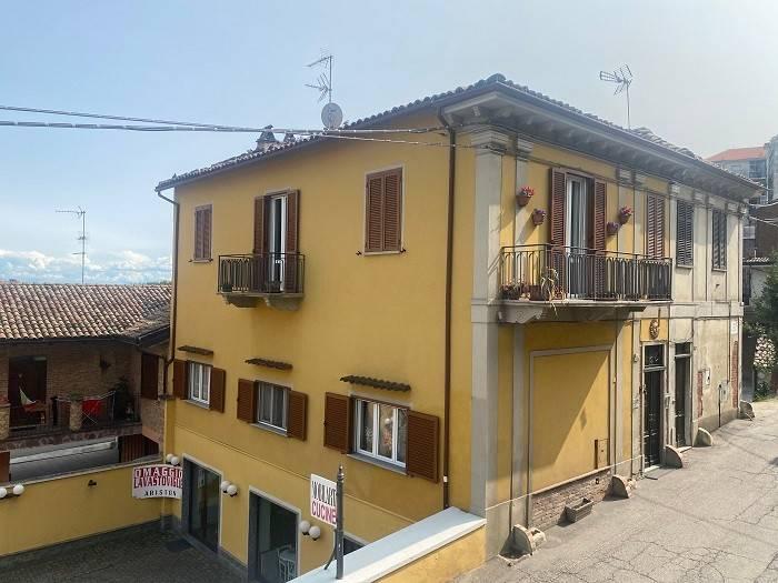 4-Zimmer Wohnung in Moncalvo, Italy, Nr. 115128