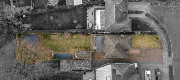 3 bedrooms House in South Croydon, United Kingdom No. 12249 13