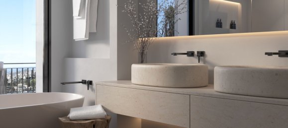 5 bedrooms Villa in Marbella, Spain No. 101302 11