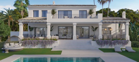 5 bedrooms Villa in Marbella, Spain No. 101302 3