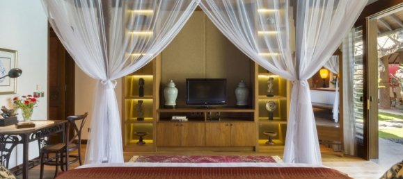 4 Schlafzimmer Villa in Seminyak, Indonesia, Nr. 3000 24
