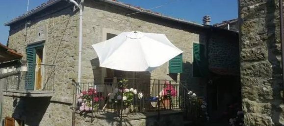 4 rooms Apartment in Loro Ciuffenna, Italy No. 69964 4