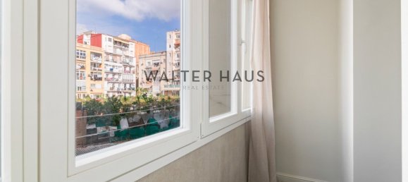 3 chambres Appartement à Eixample, Spain No. 42317 21