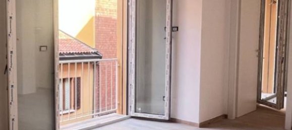 Квартира с 1 спальней в Болонья, Италия № 354565 3