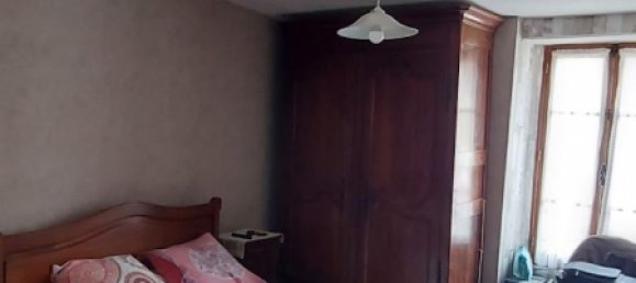 Moradia em banda T3 em Loches-sur-Ource, France N.º 61415 6