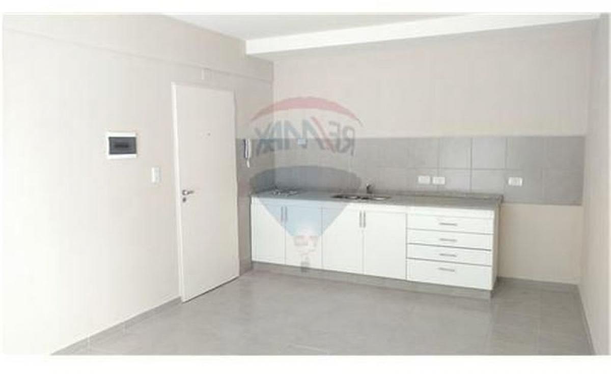 Studio in Buenos Aires, Argentina No. 77853