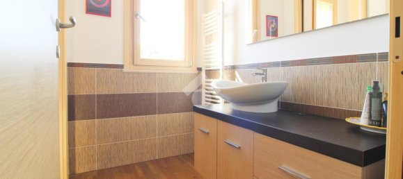 Apartamento de 2 dormitorios en Giulianova, Italy No. 346136 19