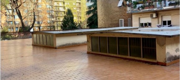 4 rooms Apartment in Rome, Italy No. 204640 12