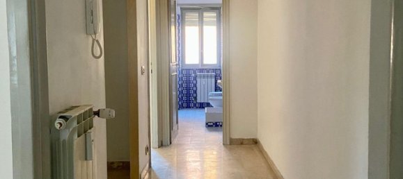 4 rooms Apartment in Rome, Italy No. 204640 7