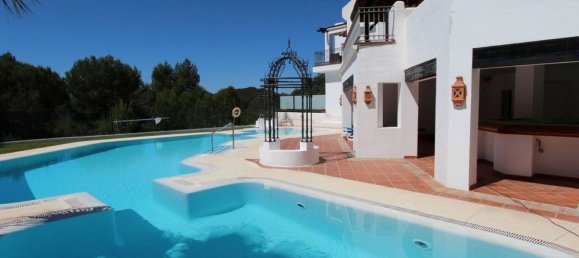 2 bedrooms House in Istan, Spain No. 28105 2