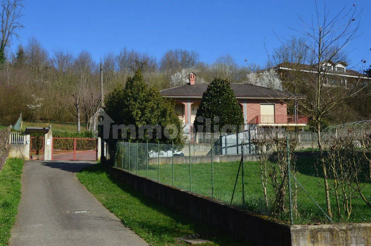 7 bedrooms Villa in Piovà Massaia, Italy No. 324009