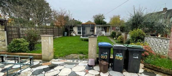 6 bedrooms House in Enfield, United Kingdom No. 11498 4