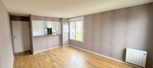3 Schlafzimmer Wohnung in Bobigny, France, Nr. 306393 4