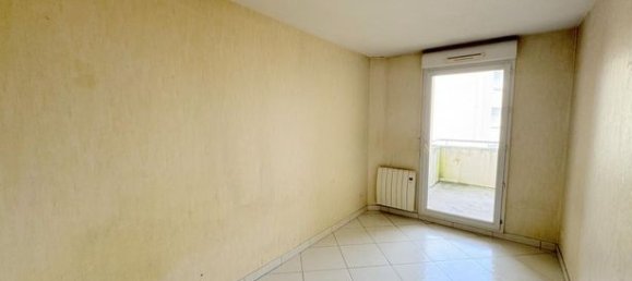 3 Schlafzimmer Wohnung in Bobigny, France, Nr. 306393 6