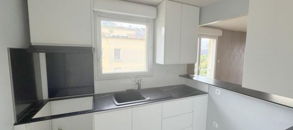 3 Schlafzimmer Wohnung in Bobigny, France, Nr. 306393 3