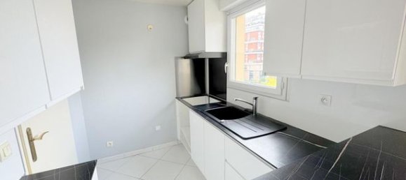 3 Schlafzimmer Wohnung in Bobigny, France, Nr. 306393 5