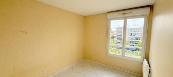 3 Schlafzimmer Wohnung in Bobigny, France, Nr. 306393 11