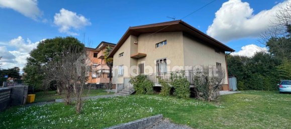 Villa de 2 dormitorios en Udine, Italy No. 15182 24