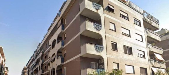 Квартира с 5 спальнями в Рим, Италия № 377570 4