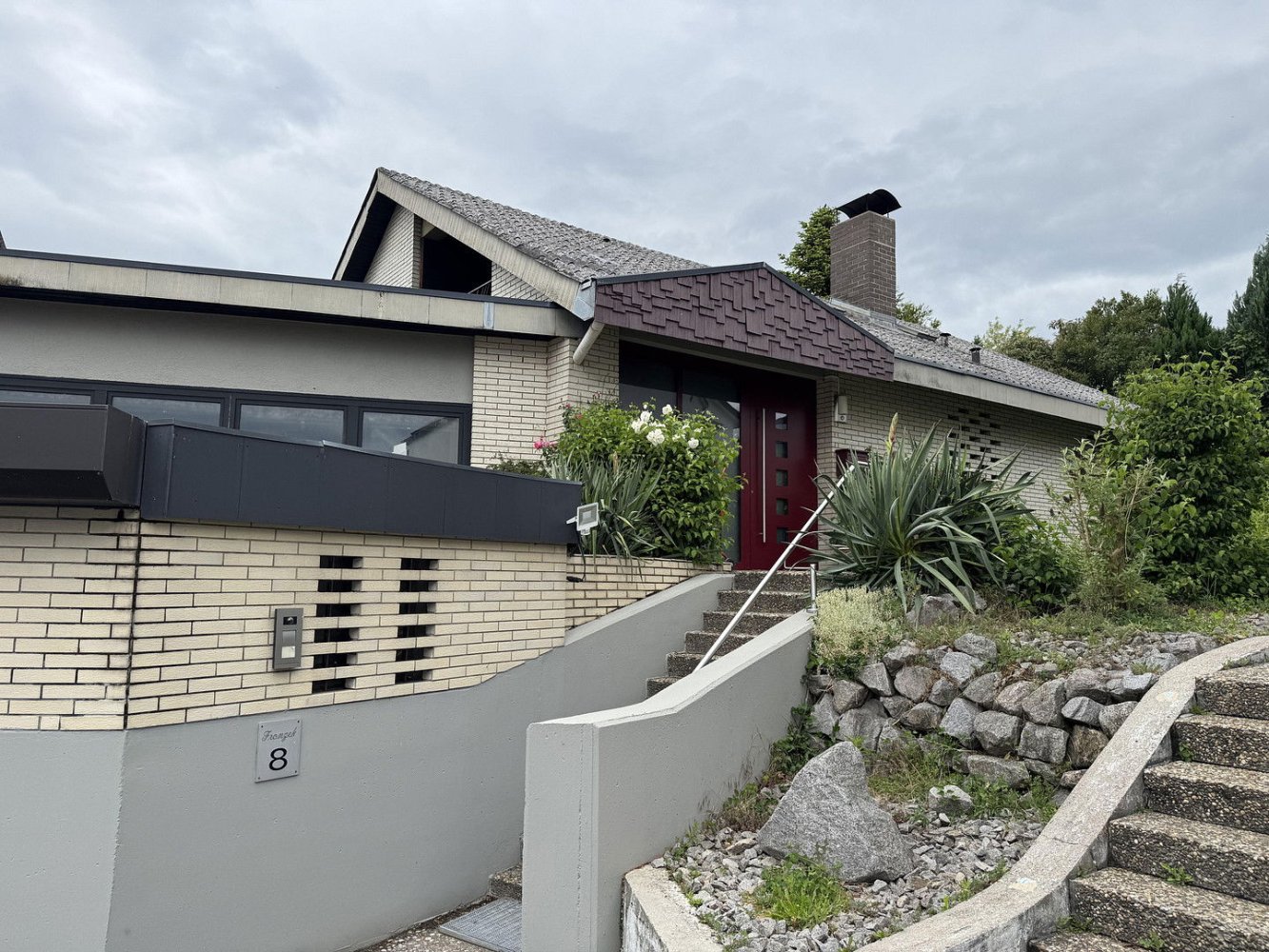 3 bedrooms Villa in Rhein-Neckar-Kreis, Germany No. 266584