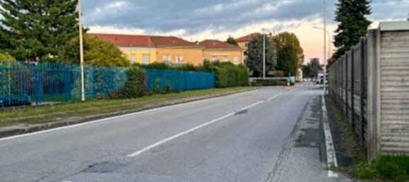 2 bedrooms Apartment in Limbiate, Italy No. 151311 26