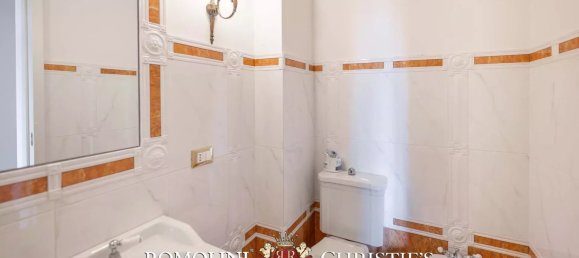 4 bedrooms Apartment in Florence, Italy No. 352646 34