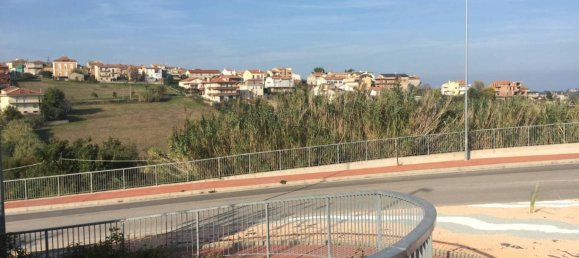 2 bedrooms House in Cupello, Italy No. 233579 28