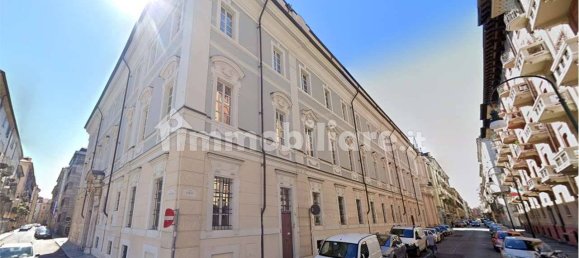 1 غرف نوم بناية في Turin, Italy رقم 9061 8