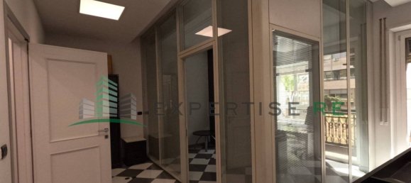 Офис с 5 комнатами в Катания, Италия № 154299 32