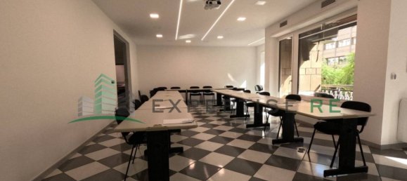 Офис с 5 комнатами в Катания, Италия № 154299 15