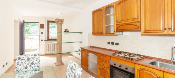 3 rooms Apartment in Castiglione Olona, Italy No. 315051 6