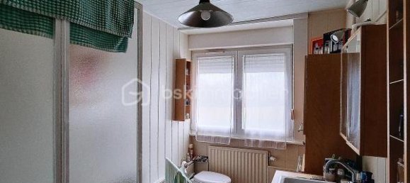 2 bedrooms House in Bousbecque, France No. 156196 5