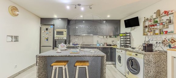 2 bedrooms House in Argoncilhe, Portugal No. 344719 3