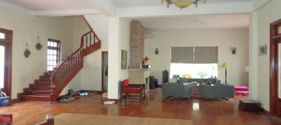 Villa de 5 dormitorios en Tay Ho, Vietnam No. 7129 8