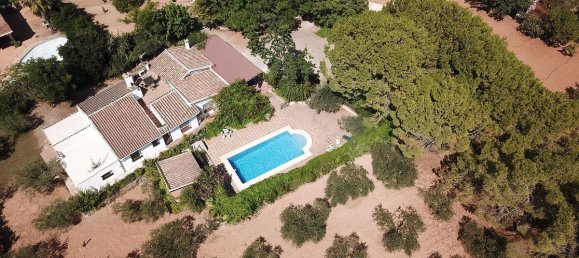 4 bedrooms House in Coin, Spain No. 80032 4