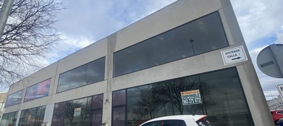 Lagerhaus in Valladolid, Spain 555m², Nr. 68688 9