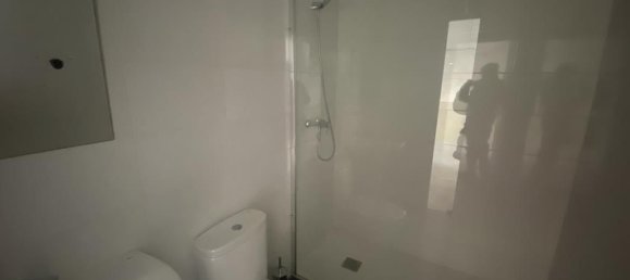 Lagerhaus in Valladolid, Spain 555m², Nr. 68688 7