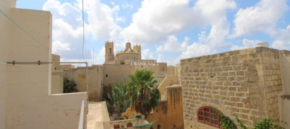 3 غرف نوم منزل في Gharb, Malta رقم 5778 6