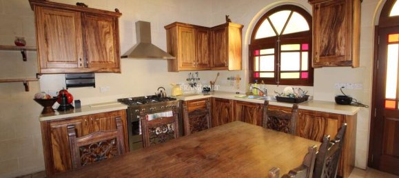 3 غرف نوم منزل في Gharb, Malta رقم 5778 10