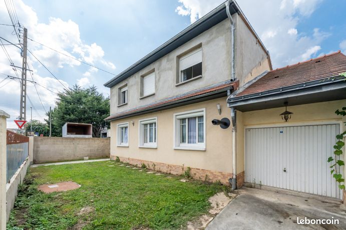 4 bedrooms House in Villepinte, France No. 310138