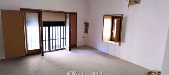 4-Zimmer Büro in Campobasso, Italy, Nr. 44901 5