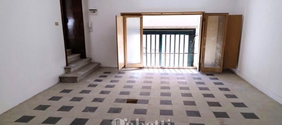 4-Zimmer Büro in Campobasso, Italy, Nr. 44901 6